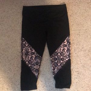 Fabletics Capris